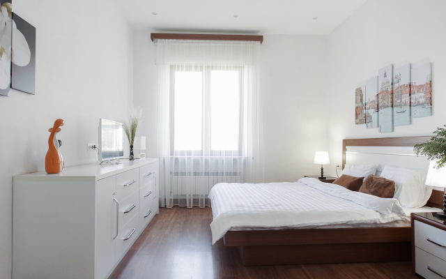 KeyGo #0001, 2 Bedroom, Near The Opera House Apartments
