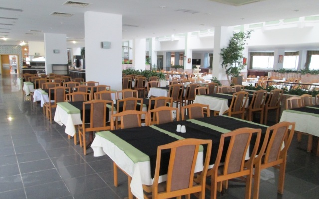 Sunshine Hotel
