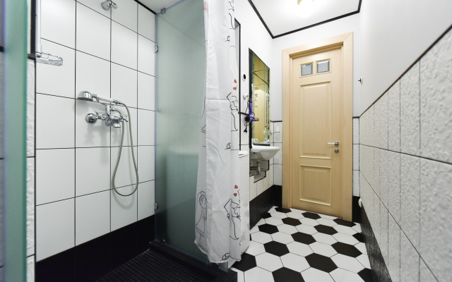 Anarin Apartments Flat 3