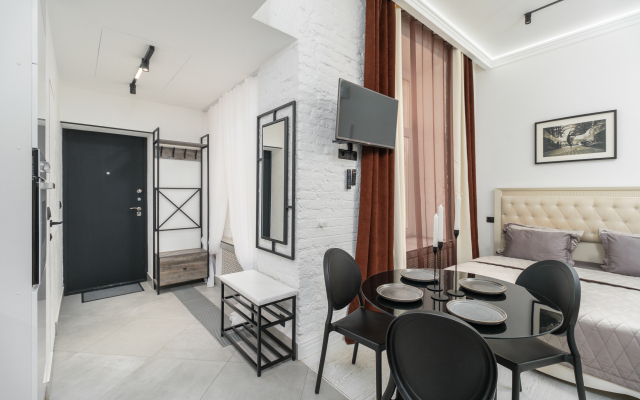 Апартаменты Новая студия на Канале Грибоедова