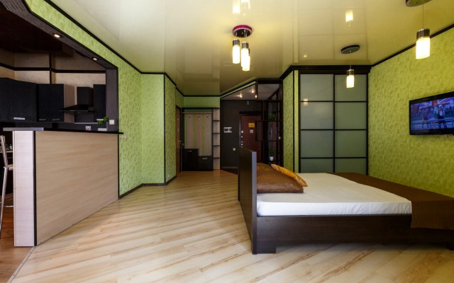 Квартира от компании Хоум Отель на Революционной 4