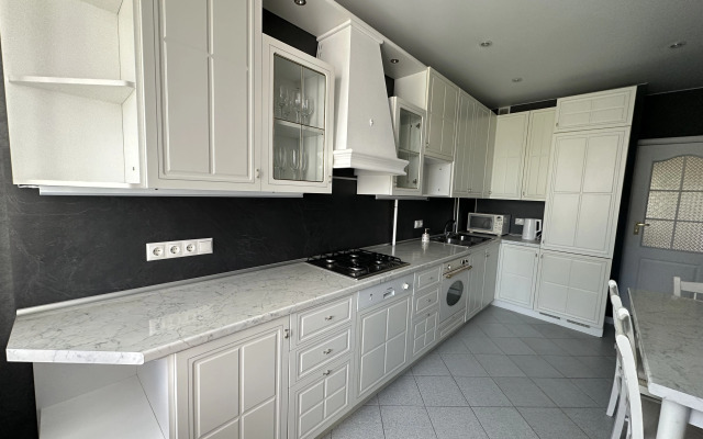 Апартаменты 4-х комнт. в центре Минска для 11 гостей