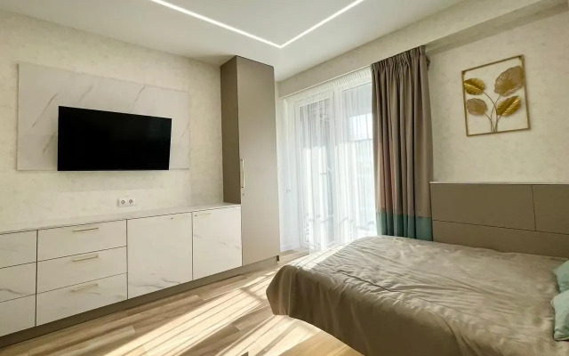 Ryadom S Plyazhem Flat