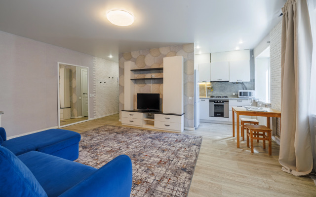 Квартира Двухкомнатная на проспекте Ленина 74А