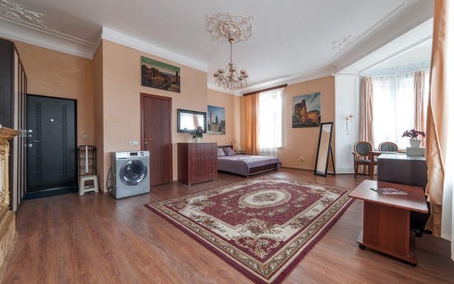 Apartment on Vasileostrovskaya