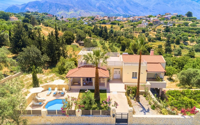 Villa di Palma Heated Pool