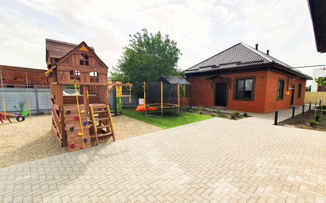 Chastny Dom U Morya Private House