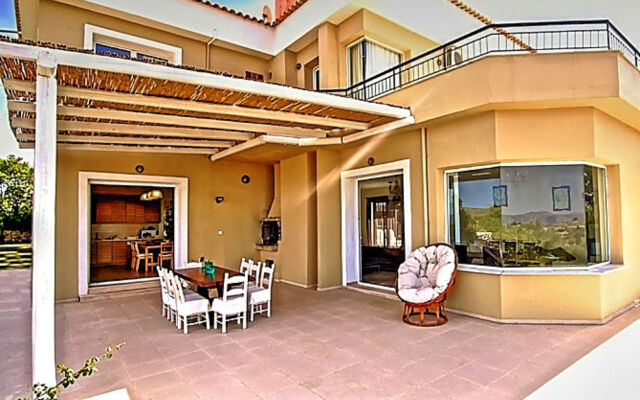 Вилла DisCrete Episkopi