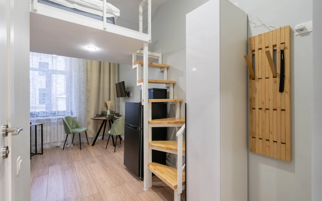 Uyutnaya Studiya V Istoricheskom Rayone Flat