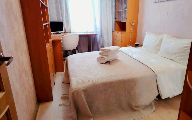 GoldApart Mantulinskaya 2 Apartments