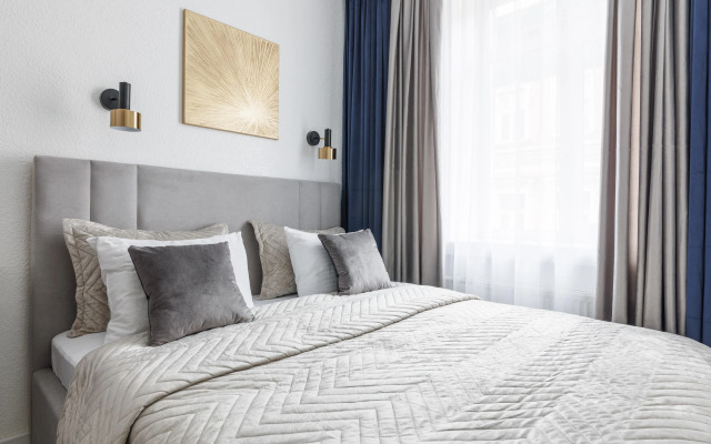 Апартаменты 3 Комнаты у Исаакиевского Собора