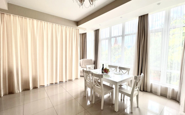 ZHK Kosmos na Avrore Apartments 3
