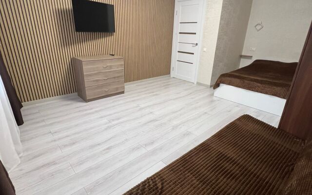 V Serdtse Rostova Flat