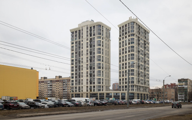 Loft Na Budapeshtskoy Apartments
