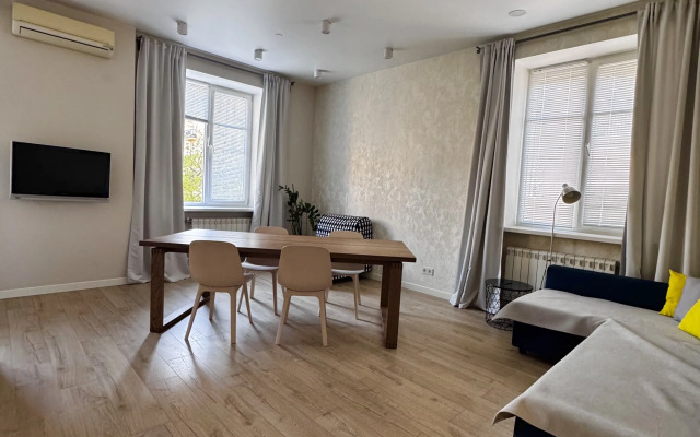V Stalinskom Dome Piter Apartments Na Stachek Flat