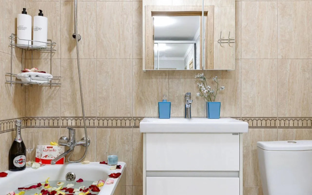 Апартаменты на улице Селезнёва 4/13к2