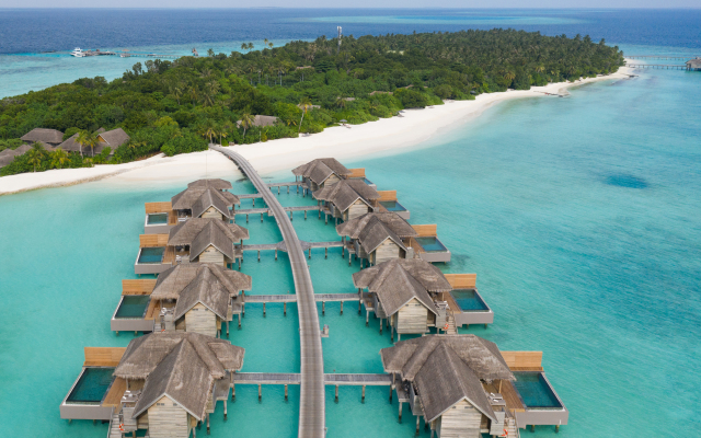 Vakkaru Maldives Hotel