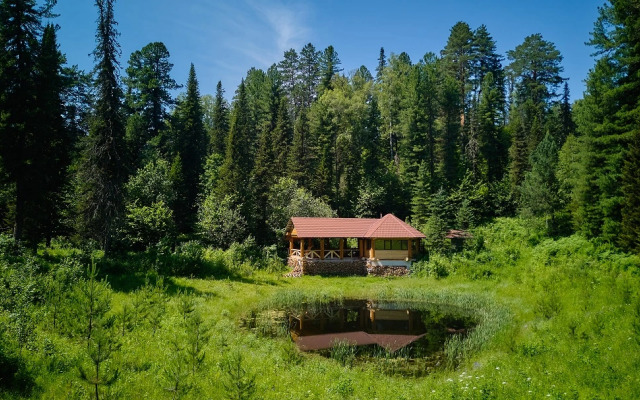 Teletskoye Zolotoye Eco-hotel