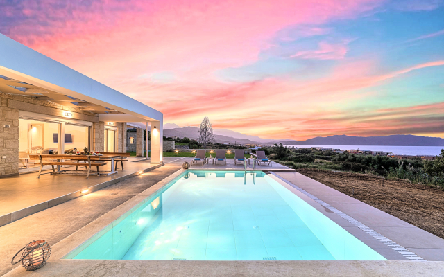 Vista Mare Villas Heated Pool