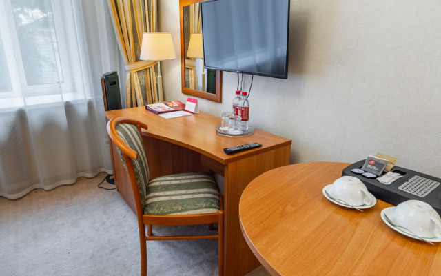 Arbat Hotel