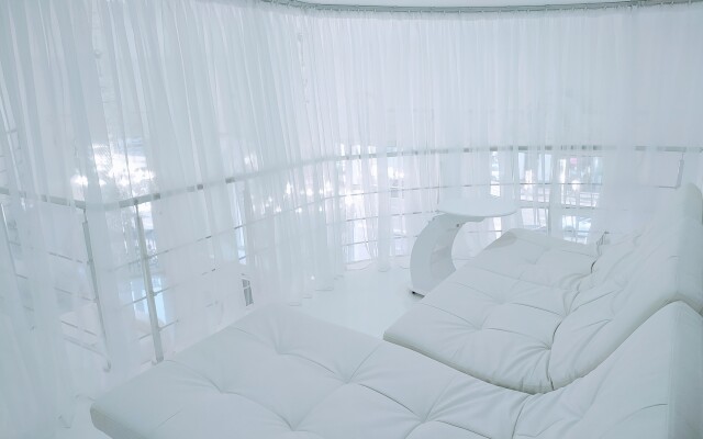 Апартаменты Двухъярусные Белоснежные на Невском 96