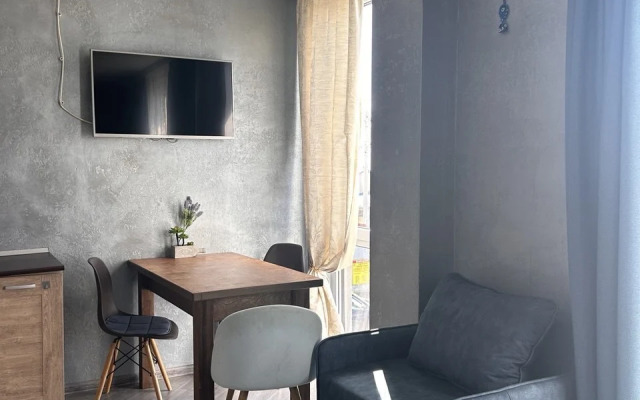 Studiya Bakinskaya 26-7 Flat