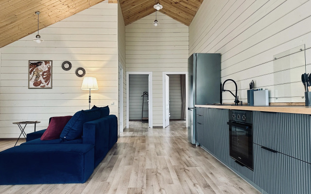 Частный дом рядом с прудом лесом и пляжем