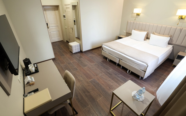 Гостиный двор Зуевский