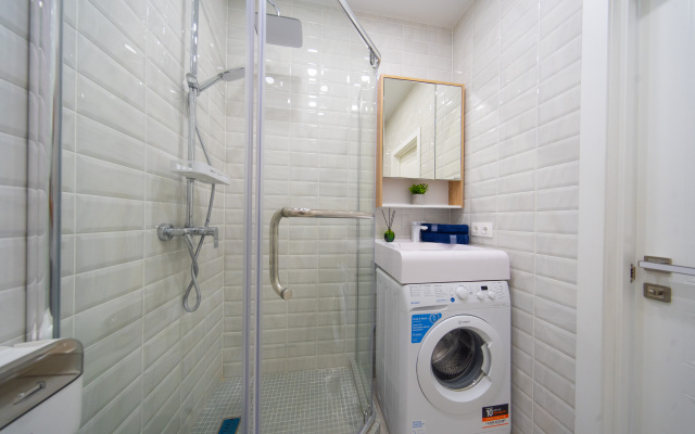 Studiya v elitnom ZHK Metropol' ot LetoApart Apartments