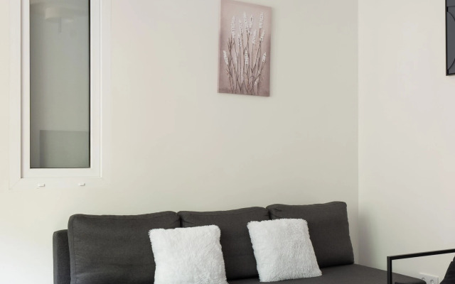 Апартаменты с двумя спальнями рядом с Таврическим садом