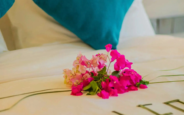 Beach Hotel Guraidhoo