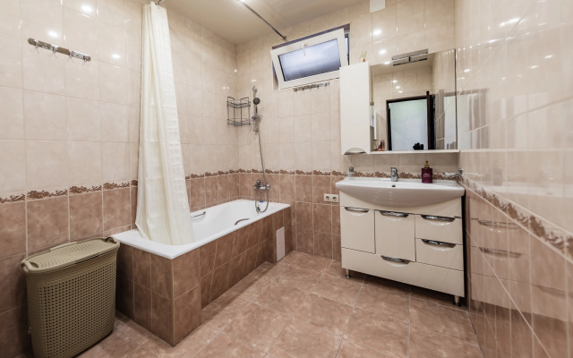 V Gostevom Dome Na Kaspiyskoy Flat