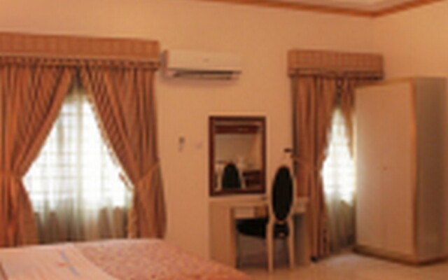 Calabar Harbour Resort SPA Hotel