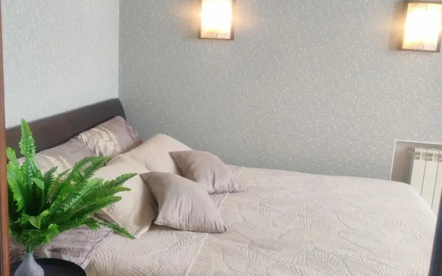 Na Prospekte Okeanskiy 54 Flat