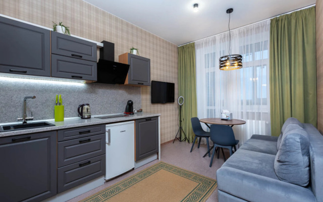 АПАРТАМЕНТЫ REHOME24 на 21 этаже с балконом