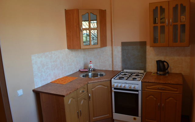 V Tsentre Na Lenina S Liftom Flat