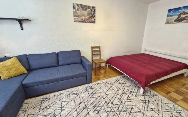 Квартира Комфортная В 5 Минутах От Метро Улица Скобелевская