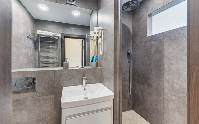 Domashniy Kinoteatr S Dizaynerskim Remontom Flat