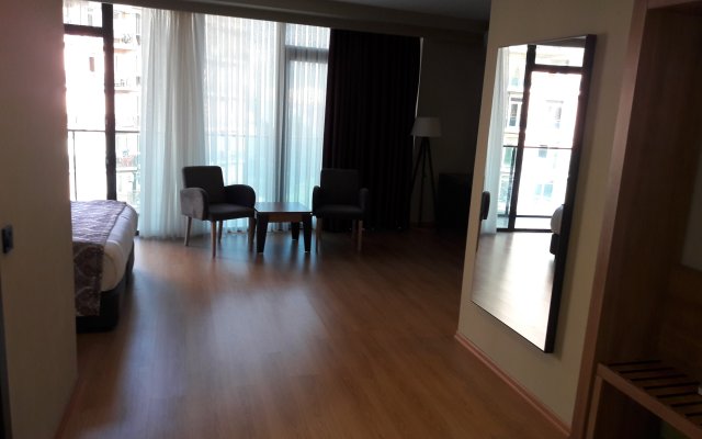 Euphoria Apartments & Residence Batumi