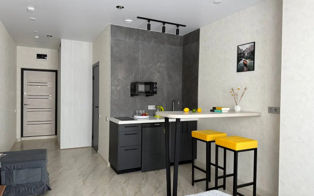 Апартаменты Prim Rooms Aura Yellow Splash