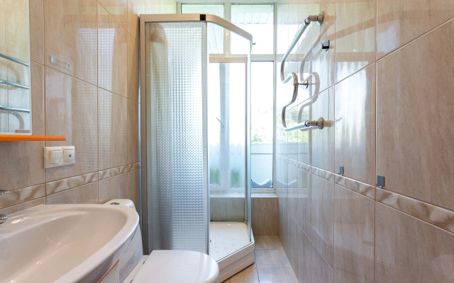 Квартира трехкомнатная с прямым видом на море