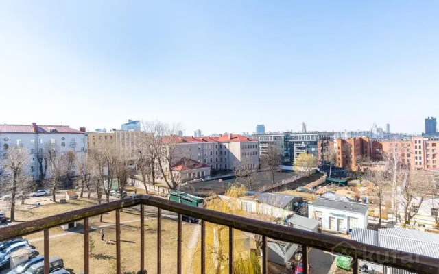 Apartments Bolshaya Shikarnaya Dvushka V Samom Tsentre Minska (gum)
