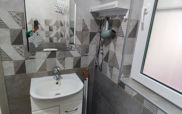 Tsentr Tsvetnik Dzerzhinskogo 48 Flat