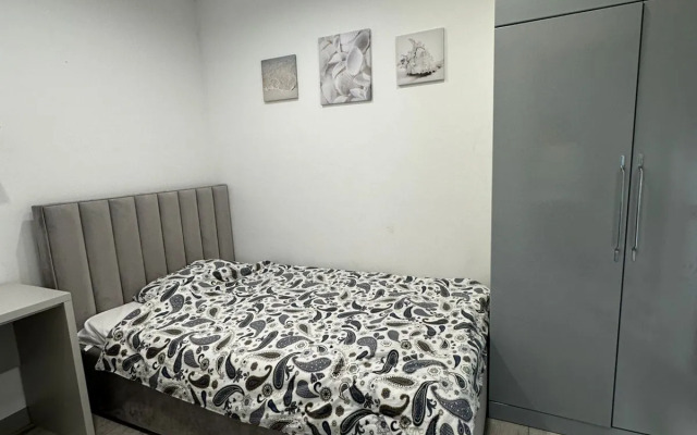 Апартаменты с двумя кроватями, балконом и ванной, 16 этаж