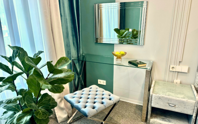 2kh-komnatnye apartamenty Coral Apart Apartments