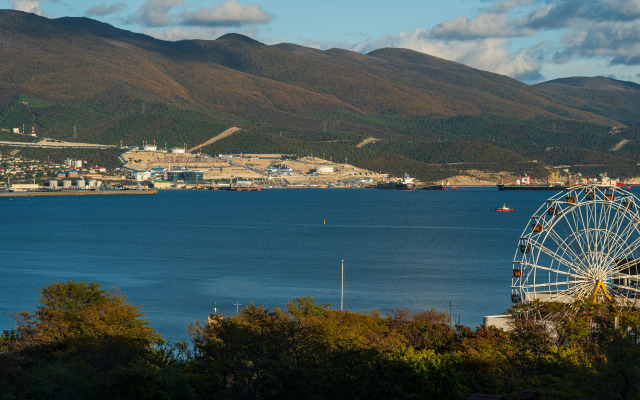 Апартаменты Двухкомнатные в Самом Сердце Новороссийска от LetoApart