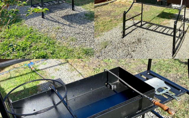 A frame Po Shchuch'emu veleniyu Seryj domik na beregu reki Privat House