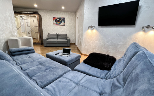 Morskaya Simfoniya v Kurortnom Gorodke Flat