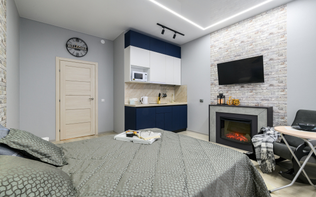 V Artlayne Apartments