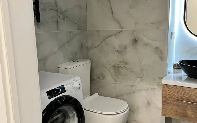 Квартира 1-кв. Токмакова 41